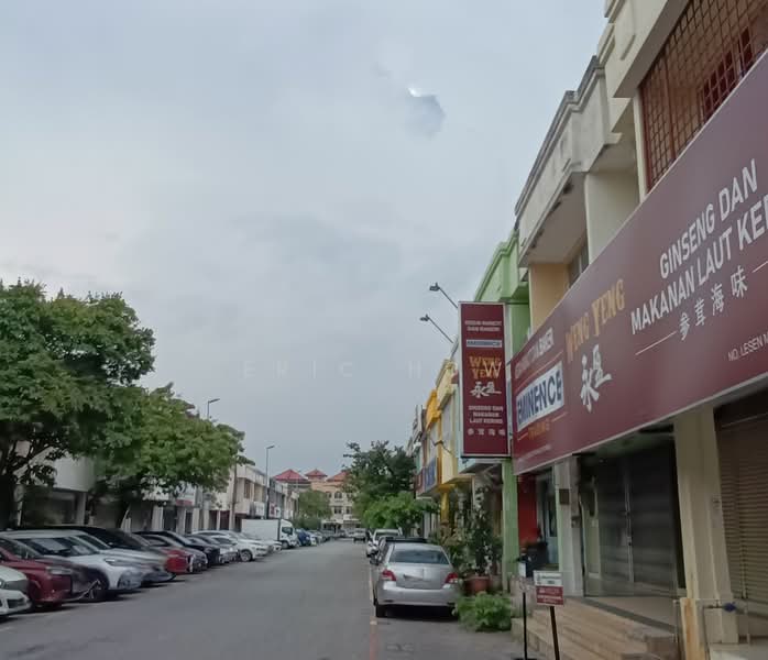 Shop for Rent in Bandar Puteri Puchong (Puchong) - Eric How - Exterior - PropertyGuru.com.my