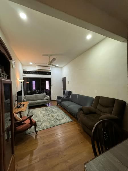 Rumah Teres 1-Tingkat untuk Dijual di Bandar Baru Uda (Tampoi) - Amir Faris Rusli - Living Room - PropertyGuru.com.my