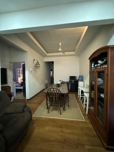 Rumah Teres 1-Tingkat untuk Dijual di Bandar Baru Uda (Tampoi) - Amir Faris Rusli - Dining Room - PropertyGuru.com.my