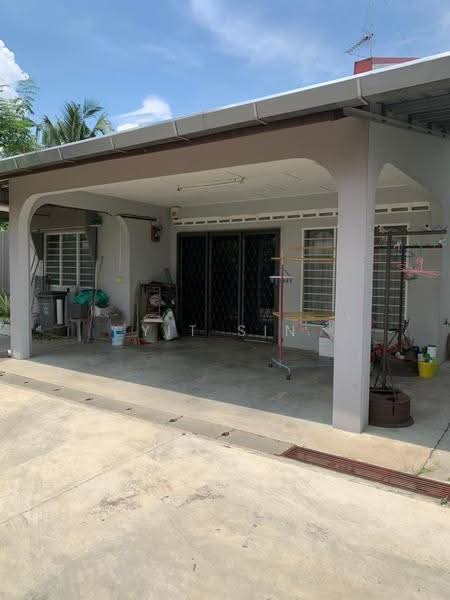 Bungalow House for Sale in Taman Kulai Besar (Kulai) - Yit Sin - Exterior - PropertyGuru.com.my