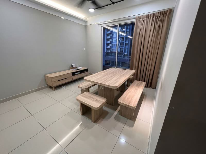 Servis Apartment untuk Disewa di Platinum Lake PV 21 - Bryan Lee - Dining Room - PropertyGuru.com.my