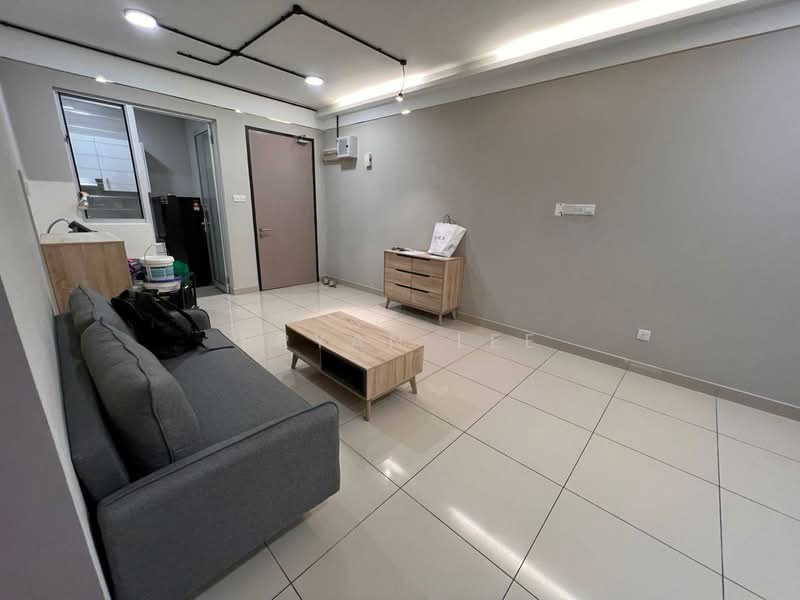 Servis Apartment untuk Disewa di Platinum Lake PV 21 - Bryan Lee - Living Room - PropertyGuru.com.my