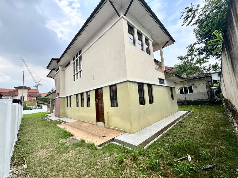 Bungalow House for Sale in Taman Astana Indah (Bangi) - Fazri . - PropertyGuru.com.my