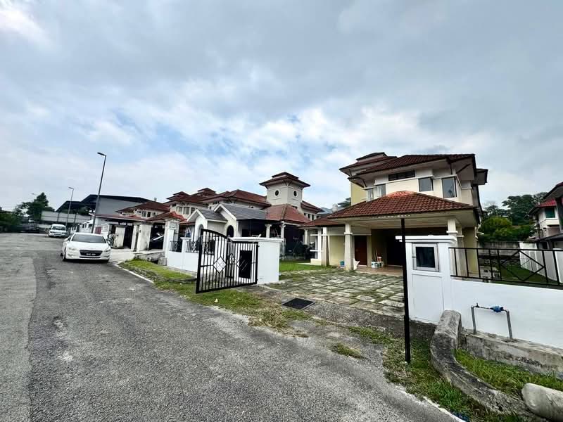 Bungalow House for Sale in Taman Astana Indah (Bangi) - Fazri . - PropertyGuru.com.my