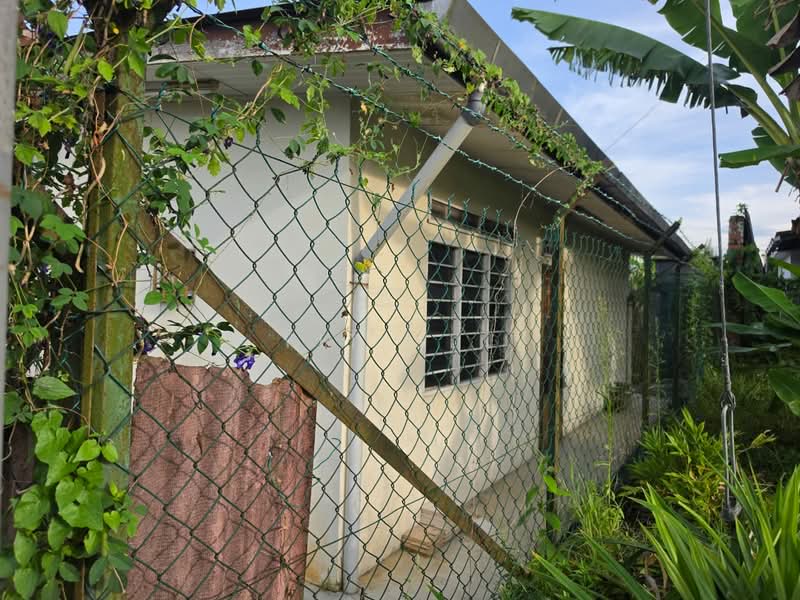 Rumah Banglo untuk Disewa di Taman Kulai Besar (Kulai) - Yit Sin - Exterior - PropertyGuru.com.my