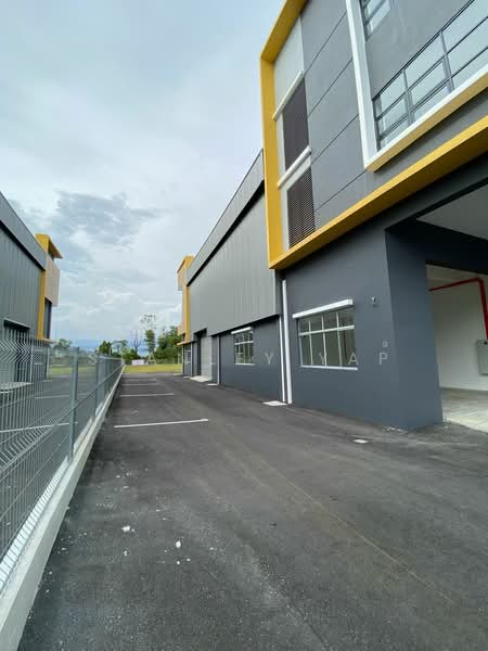 Kilang untuk Disewa di Nilai Impian (Nilai) - Stanley Yap - Exterior - PropertyGuru.com.my