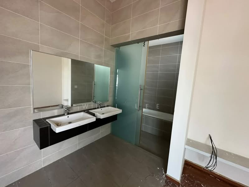 Semi-Detached House for Sale in Eco Botanic (Iskandar Puteri (Nusajaya)) - Will Lee - Bathroom - PropertyGuru.com.my