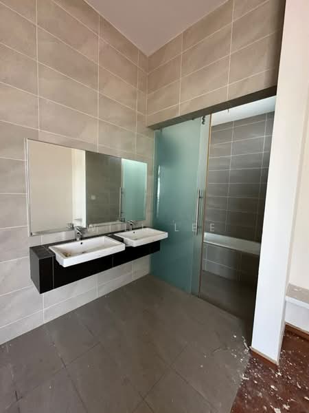 Semi-Detached House for Sale in Eco Botanic (Iskandar Puteri (Nusajaya)) - Will Lee - Bathroom - PropertyGuru.com.my