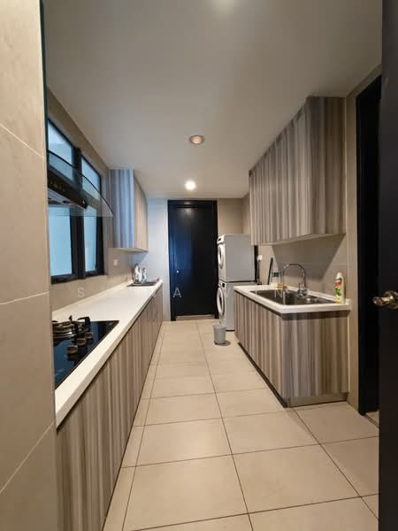 Kondominium untuk Dijual di Pelagos Designer Suites@ Water Front - Shina Wong - Kitchen - PropertyGuru.com.my