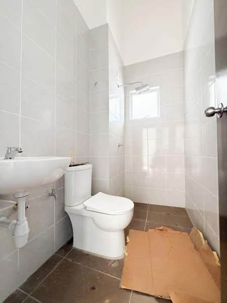 Semi-Detached House for Sale in Taman Desa Saujana (Hulu Langat) - Fazri . - PropertyGuru.com.my