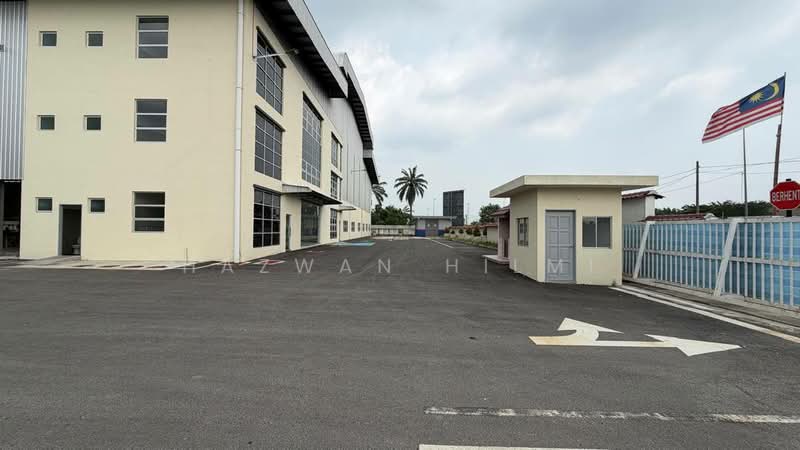 Kilang untuk Disewa di Telok Panglima Garang (Selangor) - Hazwan Hilmi - Exterior - PropertyGuru.com.my
