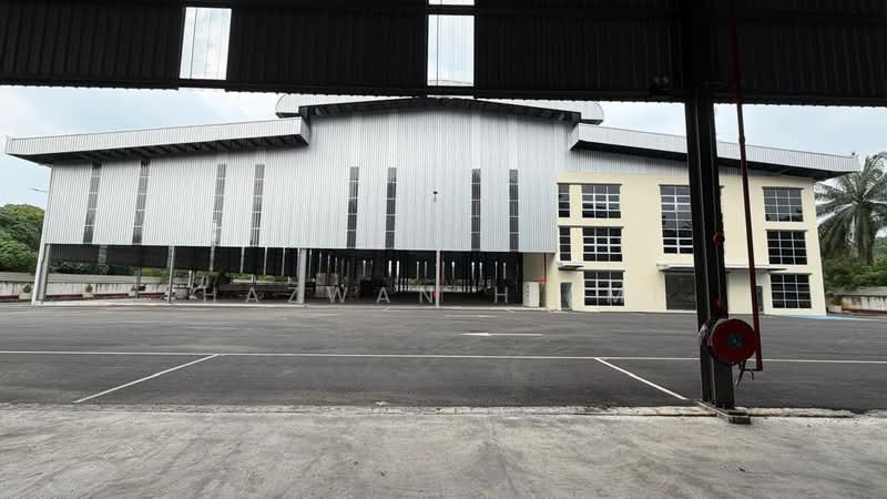 Kilang untuk Disewa di Telok Panglima Garang (Selangor) - Hazwan Hilmi - Exterior - PropertyGuru.com.my