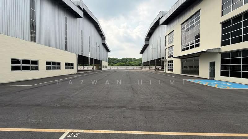 Kilang untuk Disewa di Telok Panglima Garang (Selangor) - Hazwan Hilmi - Exterior - PropertyGuru.com.my