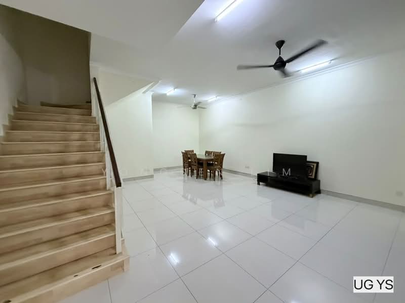 2-storey Terraced House for Sale in Alam Nusantara (Setia Alam) - Yongsen Lim - Living Room - PropertyGuru.com.my