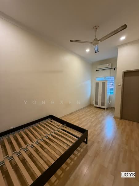 2-storey Terraced House for Sale in Alam Nusantara (Setia Alam) - Yongsen Lim - Bedroom - PropertyGuru.com.my