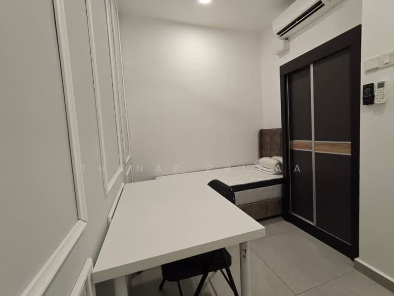 Servis Apartment untuk Disewa di YOLO Signature Suites - Thanap Priyaa - Bedroom - PropertyGuru.com.my