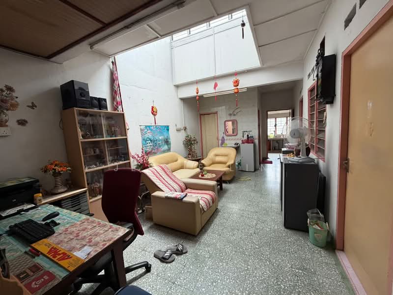 Terraced House for Sale in Kepong (Kuala Lumpur) - Jessie Lin - Living Room - PropertyGuru.com.my
