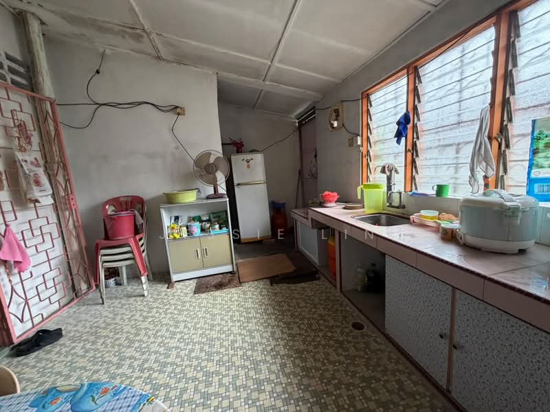 Terraced House for Sale in Kepong (Kuala Lumpur) - Jessie Lin - Kitchen - PropertyGuru.com.my