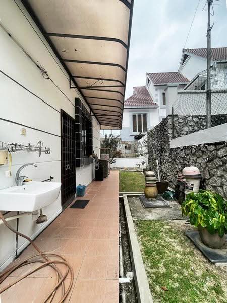 Bungalow House for Sale in Batu Ferringhi (Penang) - Sharon Khor - Exterior - PropertyGuru.com.my
