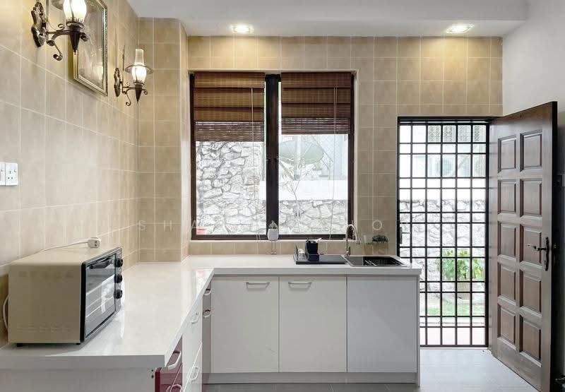 Bungalow House for Sale in Batu Ferringhi (Penang) - Sharon Khor - Kitchen - PropertyGuru.com.my