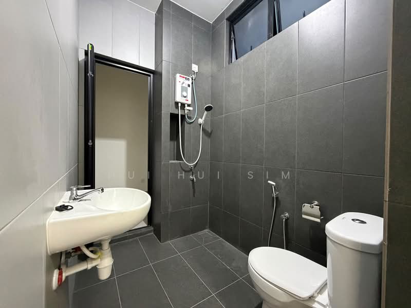 2-storey Terraced House for Rent in Taman Mount Austin (Tebrau) - Hui Hui Sim - PropertyGuru.com.my