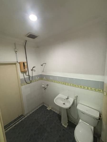 2-storey Terraced House for Rent in Bandar Baru Permas Jaya (Permas Jaya) - Aamani Lee - PropertyGuru.com.my