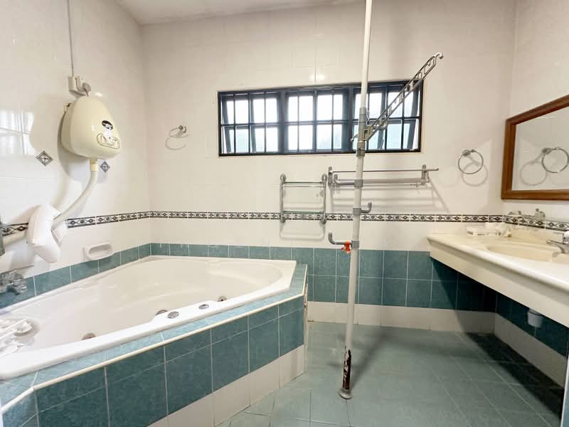 Bungalow for Sale in Tropicana (Selangor) - Vincent Liaw - Bathroom - PropertyGuru.com.my