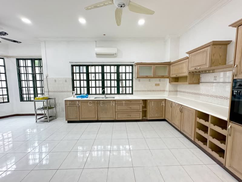 Bungalow for Sale in Tropicana (Selangor) - Vincent Liaw - Kitchen - PropertyGuru.com.my