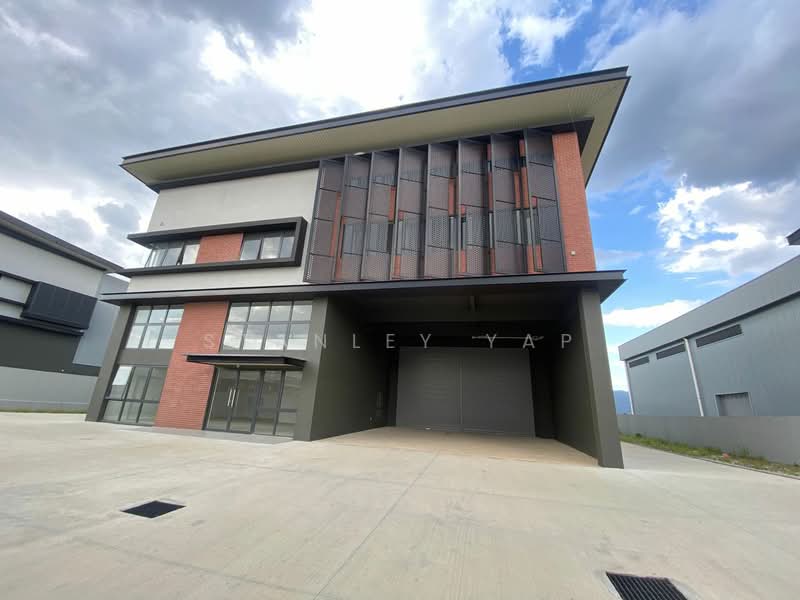Warehouse for Rent in Sungai Buloh (Selangor) - Stanley Yap - Exterior - PropertyGuru.com.my
