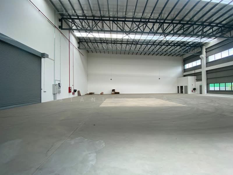 Warehouse for Rent in Sungai Buloh (Selangor) - Stanley Yap - Interior - PropertyGuru.com.my