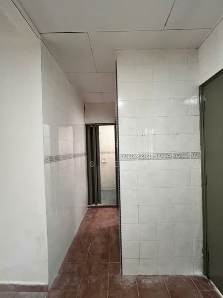 Rumah Teres 1 Tingkat untuk Disewa di Taman Sri Segambut (Segambut) - Jessie Lin - Corridor - PropertyGuru.com.my