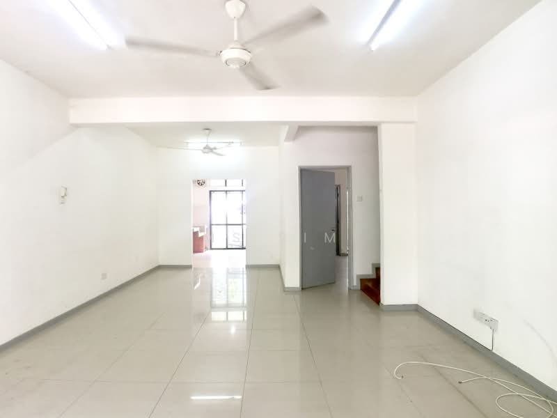 Rumah Bandar untuk Dijual di Bandar Bukit Puchong 2 (Puchong) - Ms Sim - Living Room - PropertyGuru.com.my