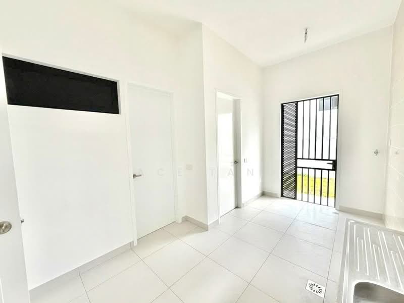 Rumah Berkembar untuk Dijual di Setia Tropika (Johor Bahru) - Ace Tan - Interior - PropertyGuru.com.my