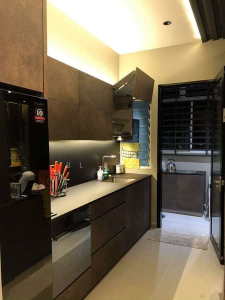 Service Residence for Sale at Parkland Residence - BL Bong - PropertyGuru.com.my