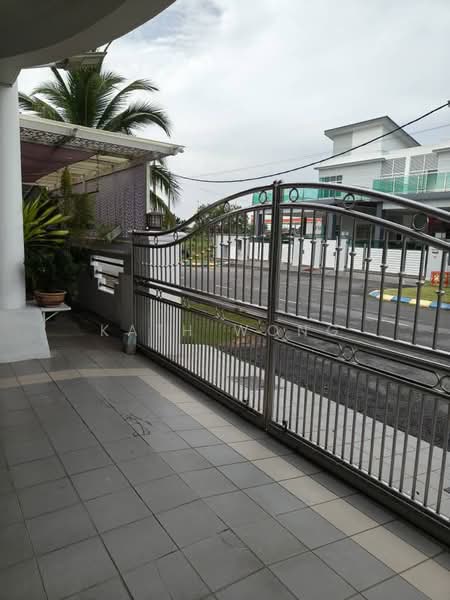 Semi-Detached House for Sale in Sabak Bernam (Selangor) - Kath Wong - Exterior - PropertyGuru.com.my