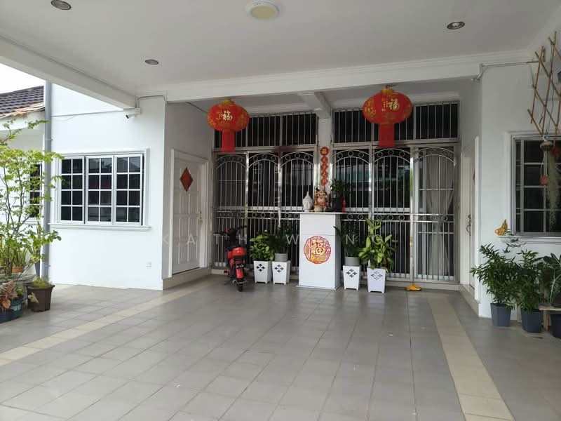 Semi-Detached House for Sale in Sabak Bernam (Selangor) - Kath Wong - Exterior - PropertyGuru.com.my