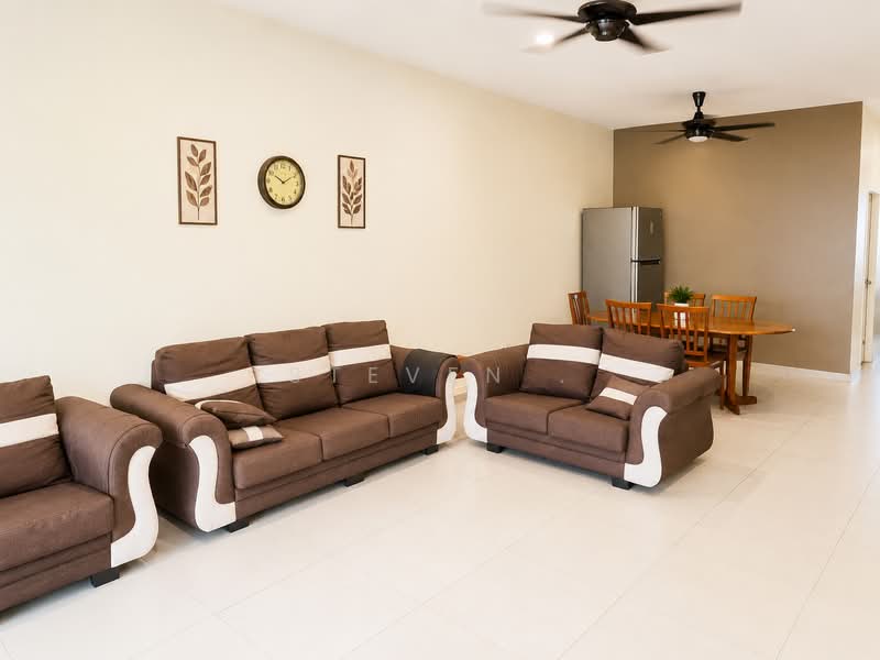 Rumah Teres 2 Tingkat untuk Dijual di Bandar Seri Botani (Simpang Pulai) - Steven . - Living Room - PropertyGuru.com.my