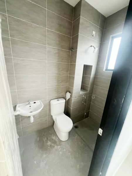 2-storey Terraced House for Sale in Johor Bahru (Johor) - Ray Wong - Bathroom - PropertyGuru.com.my
