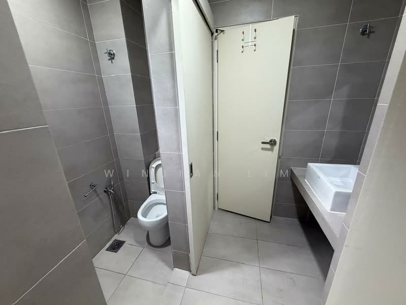 2-storey Terraced House for Rent in Dengkil (Selangor) - Winjian Lim - Bathroom - PropertyGuru.com.my