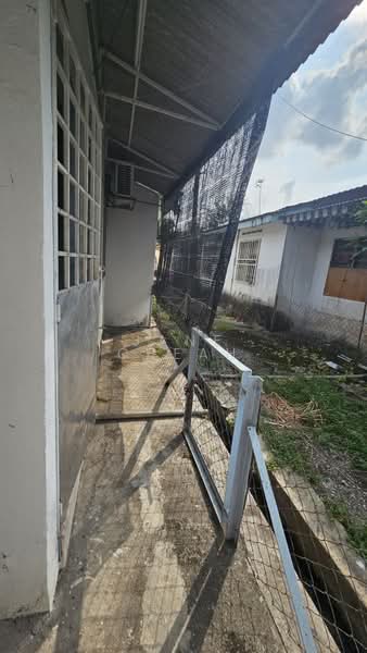 Rumah Teres 1 Tingkat untuk Dijual di Taman Ria (Klang) - Jane Cheah - Exterior - PropertyGuru.com.my