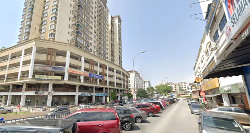 Kedai untuk Disewa di Taman Castlefield (Sri Petaling) - Loh KC - Exterior - PropertyGuru.com.my