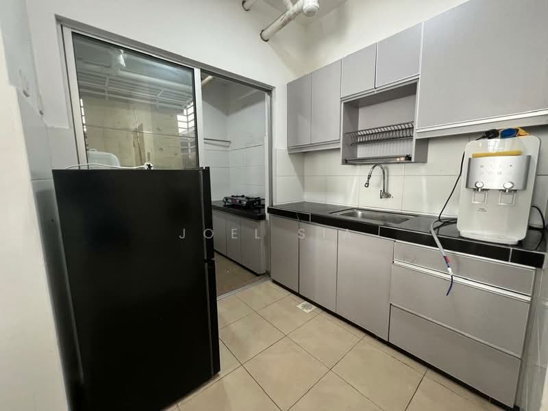Pangsapuri untuk Disewa di Trifolis - Joel Sia - Kitchen - PropertyGuru.com.my