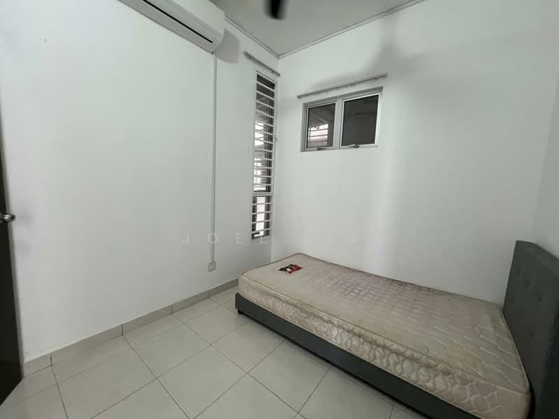 Pangsapuri untuk Disewa di Trifolis - Joel Sia - Bedroom - PropertyGuru.com.my