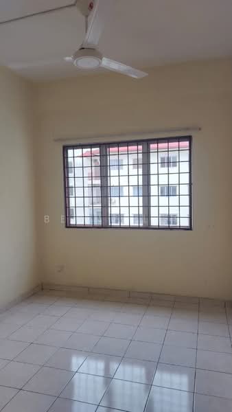 Pangsapuri untuk Disewa di Selesa I Resort Apartment (Pangsapuri Damai Mewah B) - Benny Lee - PropertyGuru.com.my