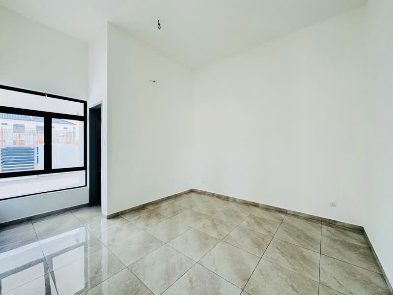 Semi-Detached House for Sale in Taman Kluang Perdana (Kluang) - May Tan - PropertyGuru.com.my