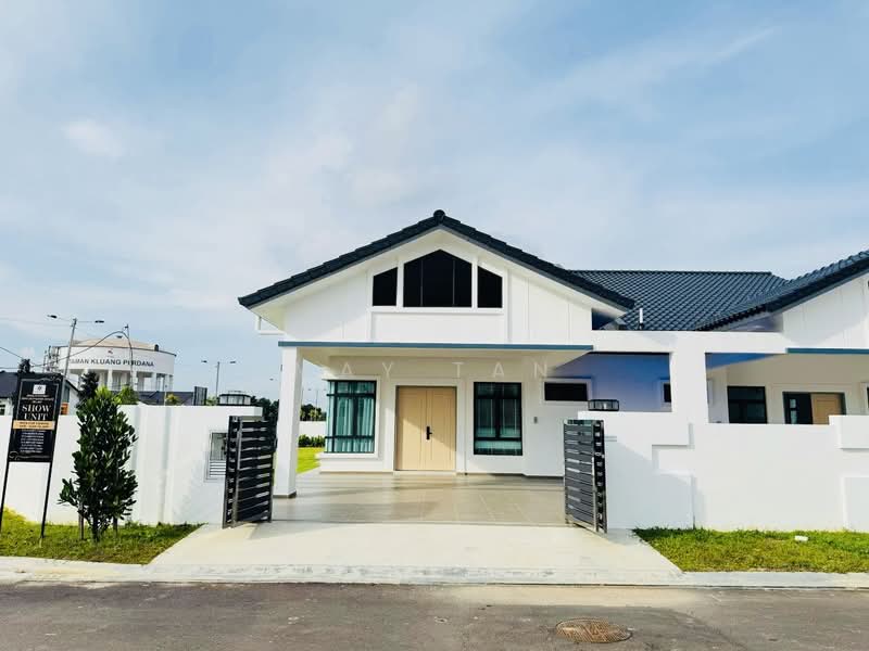 Semi-Detached House for Sale in Taman Kluang Perdana (Kluang) - May Tan - PropertyGuru.com.my