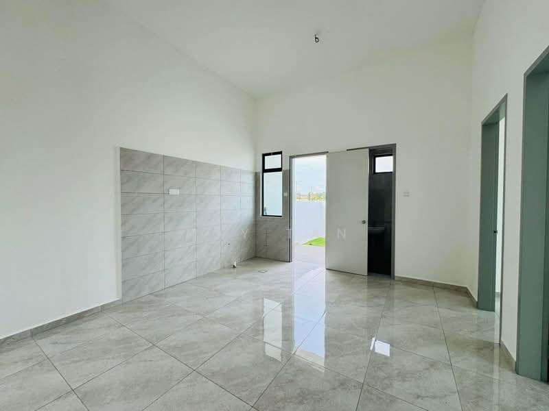 Semi-Detached House for Sale in Taman Kluang Perdana (Kluang) - May Tan - PropertyGuru.com.my