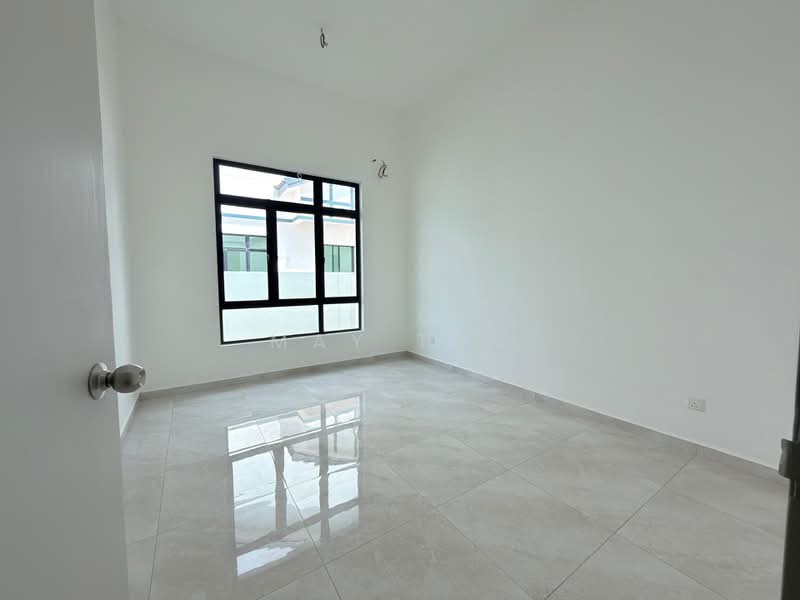 Rumah Berkembar untuk Dijual di Taman Kluang Perdana (Kluang) - May Tan - PropertyGuru.com.my