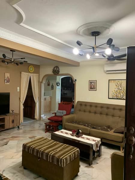 2-storey Terraced House for Sale in Taman Bukit Belimbing (Balakong) - Leo Lim - Living Room - PropertyGuru.com.my
