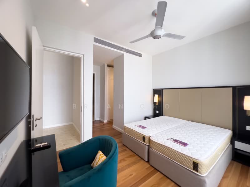 Kediaman Servis untuk Dijual di Pavilion Ceylon Hill - Bryan Cho - Bedroom - PropertyGuru.com.my